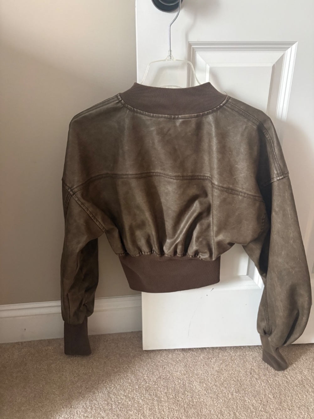 Brown jacket - Picture 3 of 3